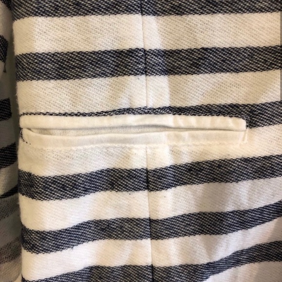 GAP STRIPED LIGHT KNIT BLAZER - Picture 10 of 12